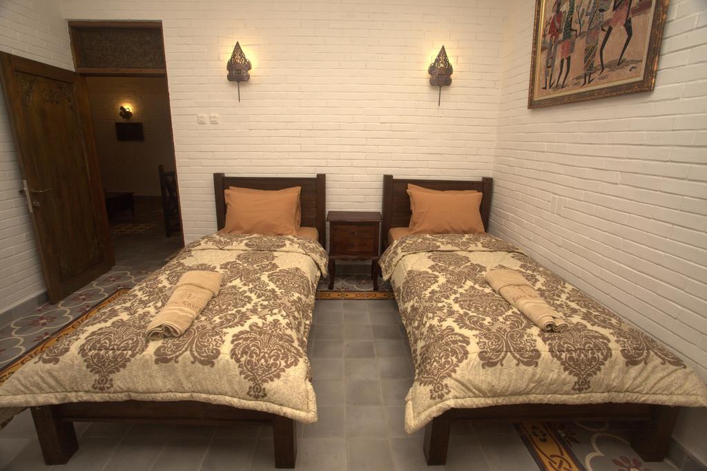 سليمان Satu Kayen Guest House المظهر الخارجي الصورة