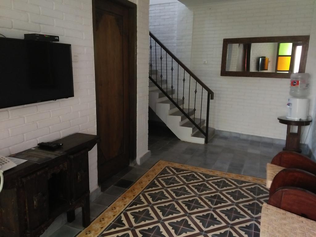سليمان Satu Kayen Guest House المظهر الخارجي الصورة