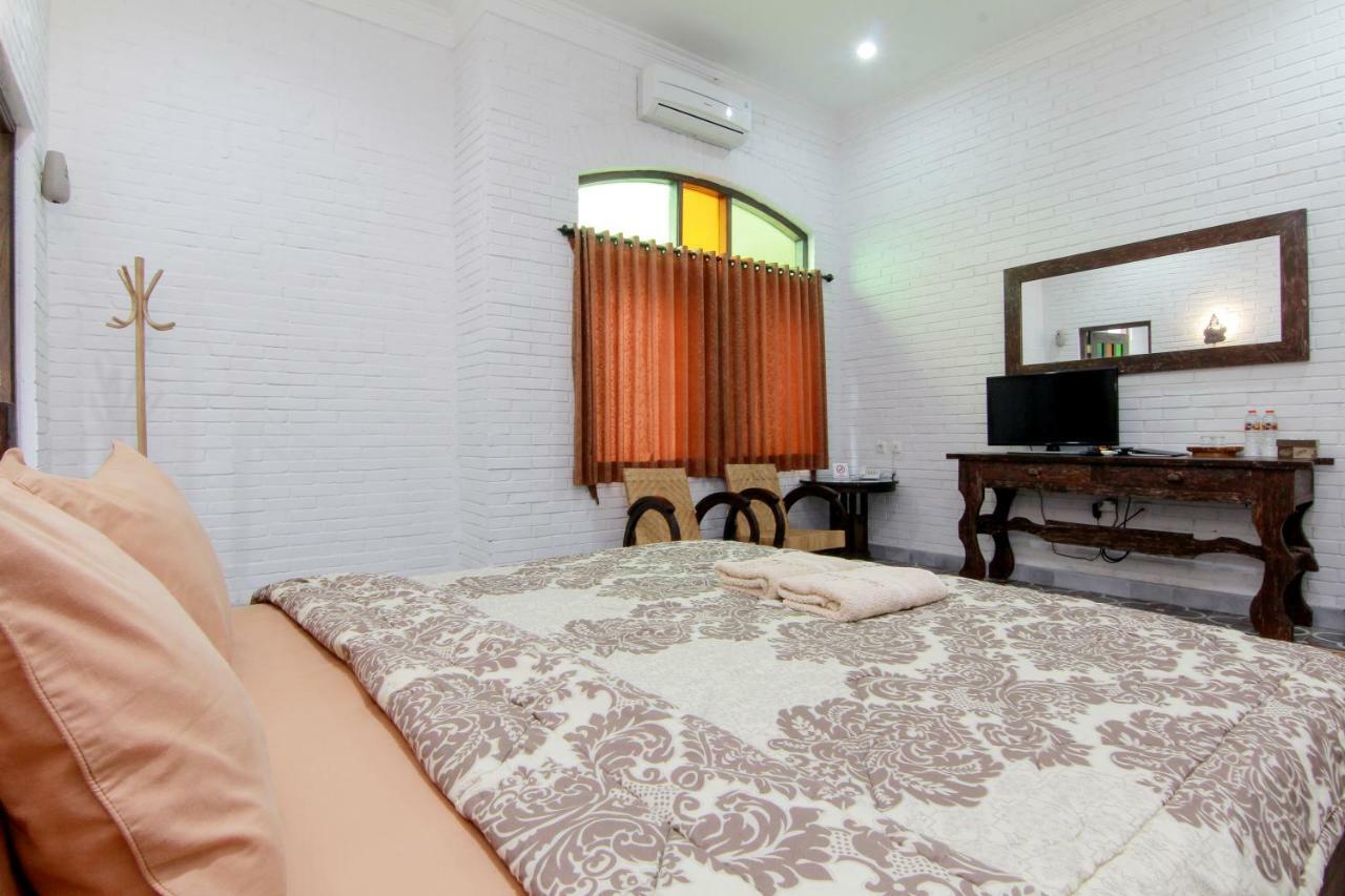 سليمان Satu Kayen Guest House المظهر الخارجي الصورة
