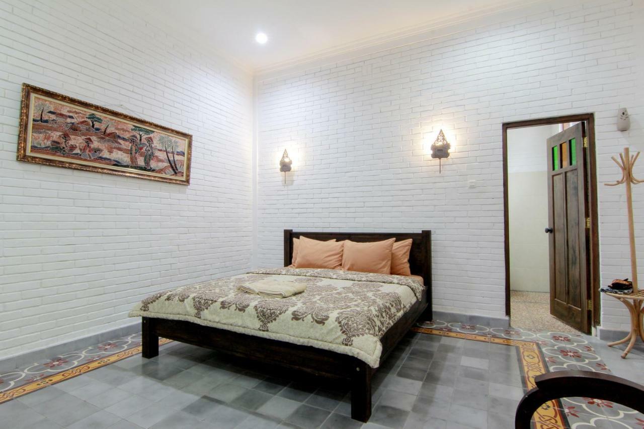 سليمان Satu Kayen Guest House المظهر الخارجي الصورة