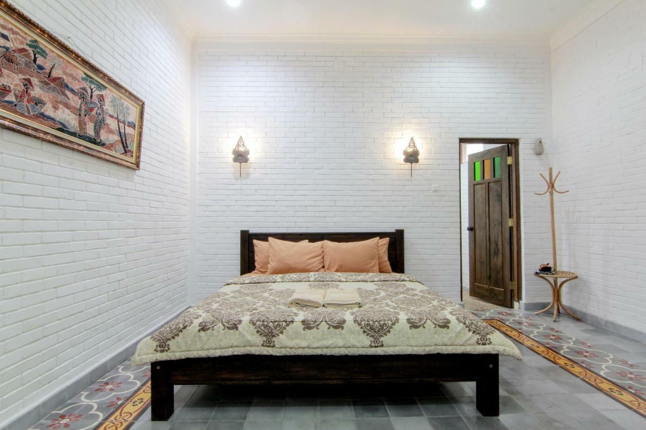 سليمان Satu Kayen Guest House المظهر الخارجي الصورة