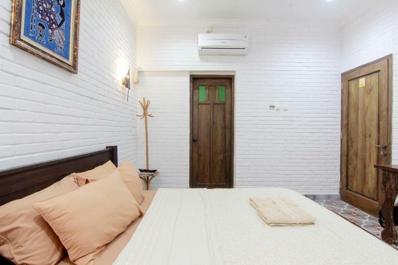 سليمان Satu Kayen Guest House المظهر الخارجي الصورة